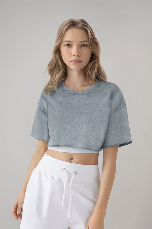 Kadın Gri Renkli Yıkama Efektli Crop T-shirt