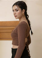 Kadın Kahverengi Sırt Detaylı Yumoş Crop Bluz