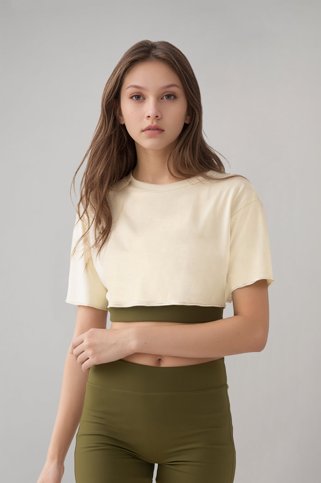 Kadın Ekru Renkli Yıkama Efektli Crop T-shirt