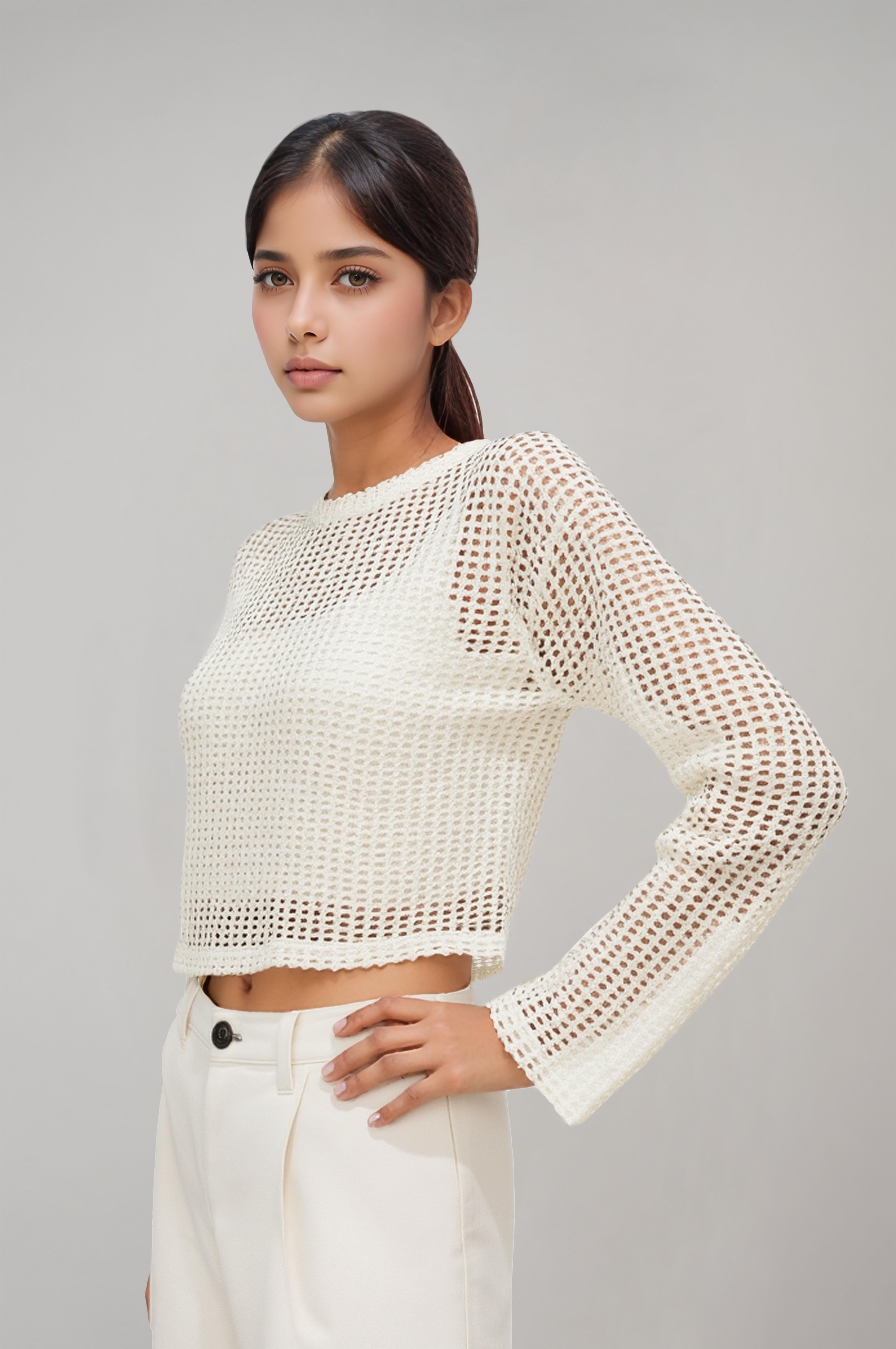Kadın Ajurlu Delikli Ekru Bluz
